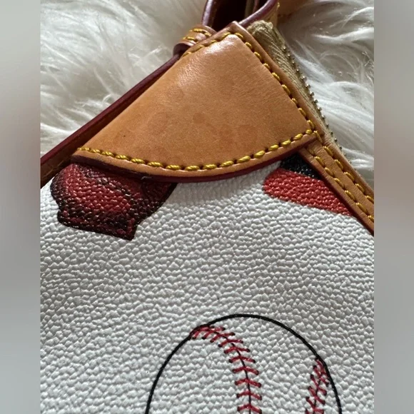 Dooney & Bourke Official Giants Purse - Picture 10 of 10
